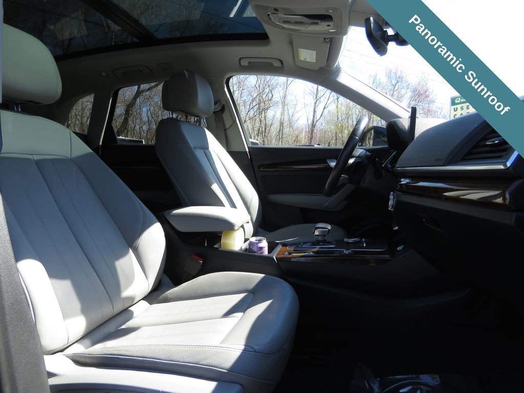 Used 2018 Audi Q5 2.0T Premium w/ Convenience Package AWD/4WD image 13