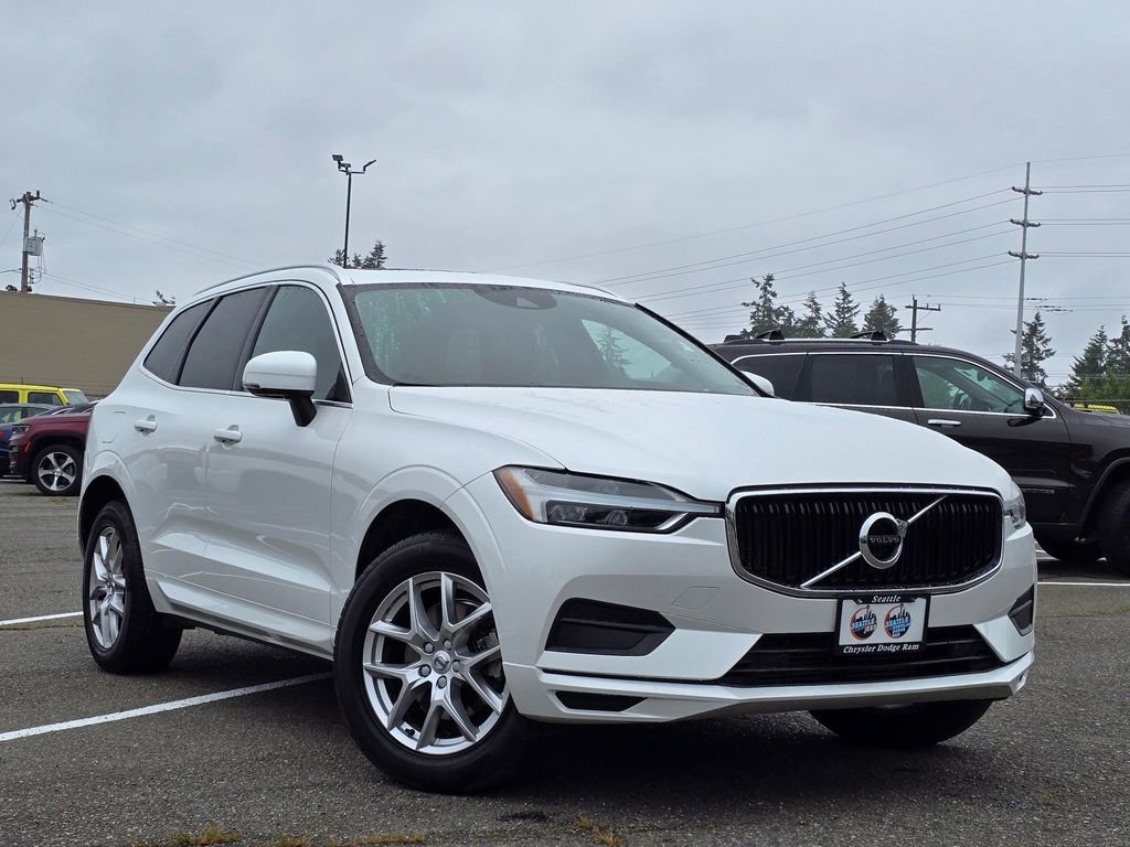 Used 2020 Volvo XC60 T5 Momentum AWD/4WD image 1