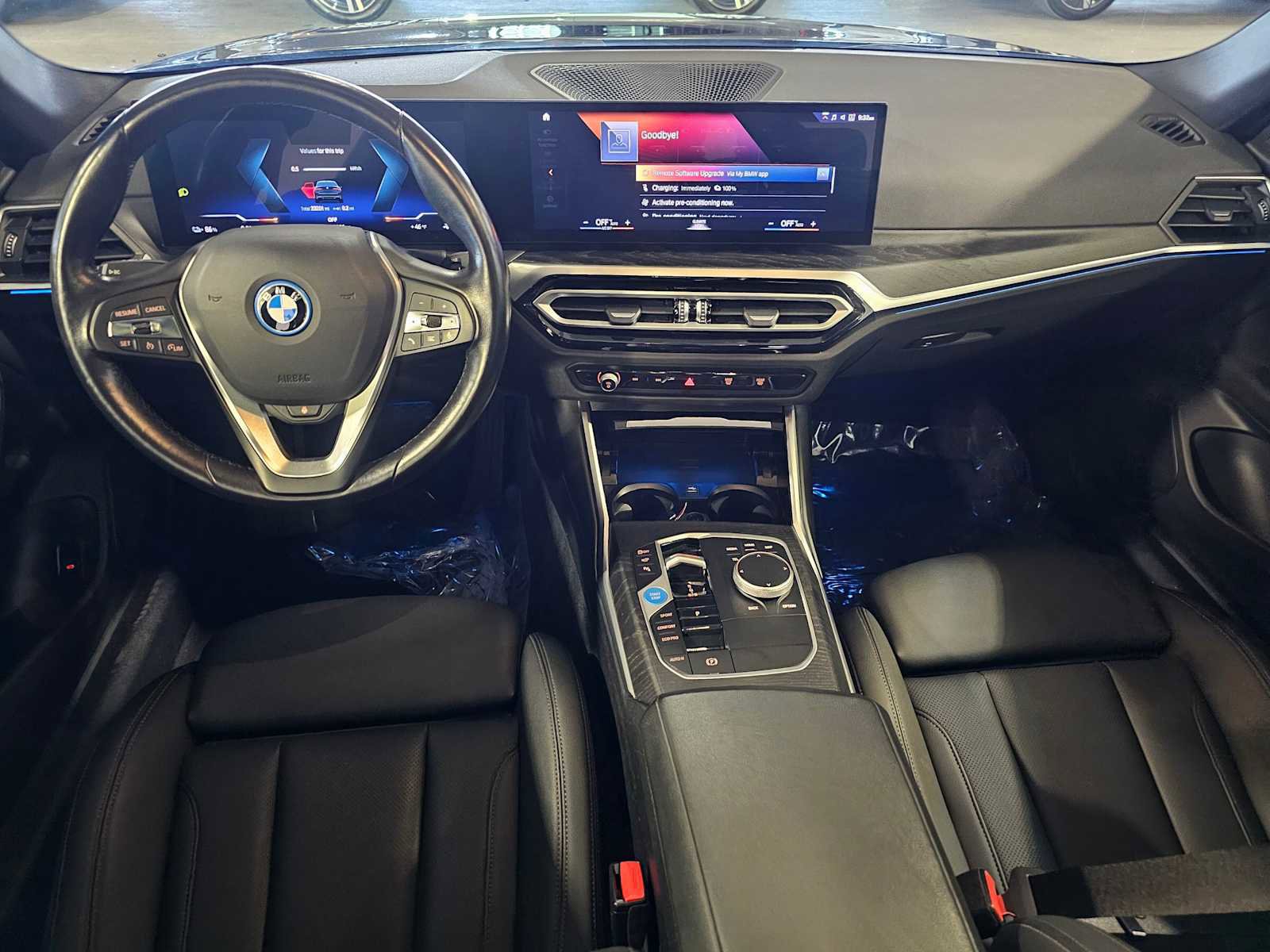 Used 2023 BMW i4 eDrive35 w/ Premium Package image 10