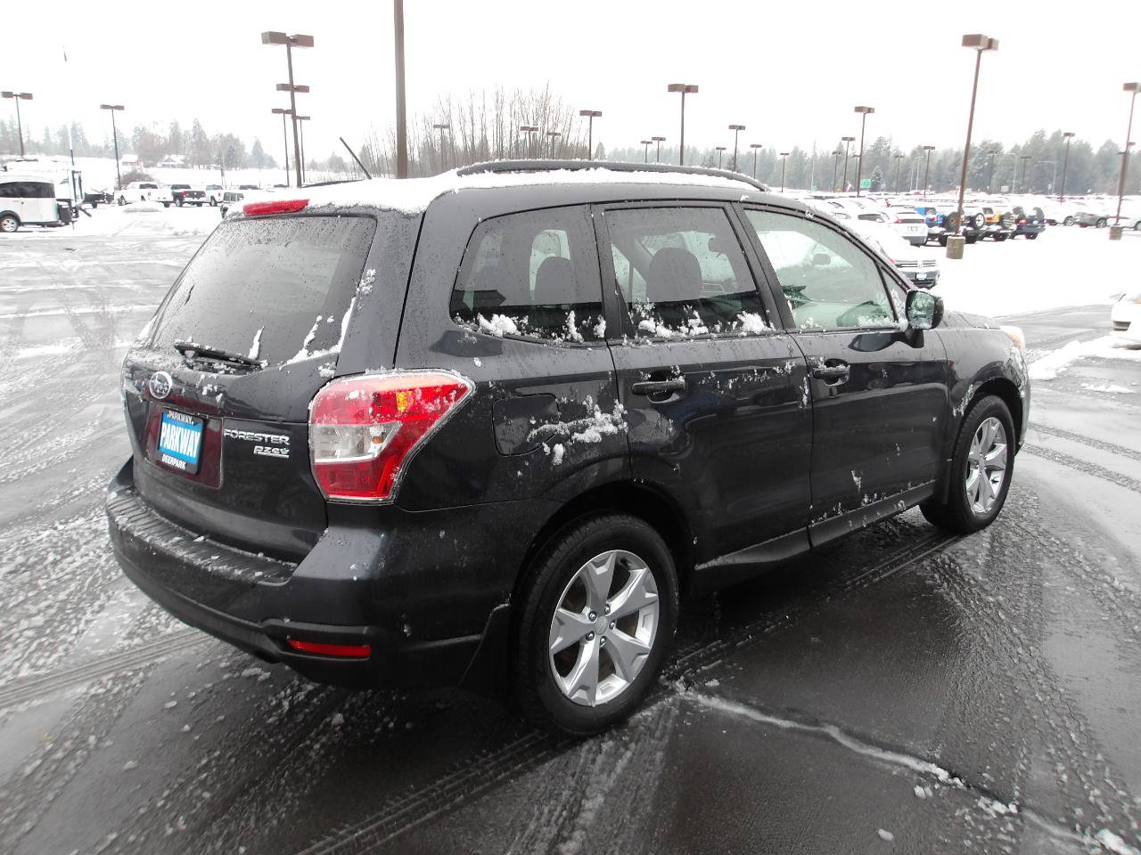 Used 2015 Subaru Forester 2.5i Premium w/ All-Weather Package image 5