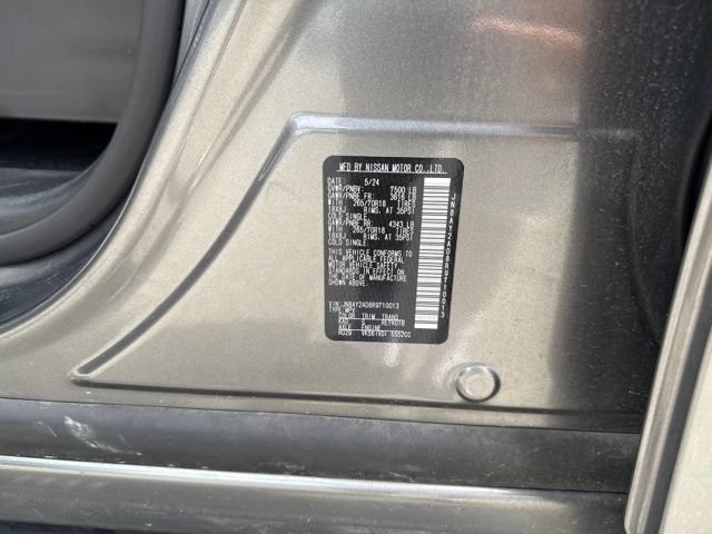 Used 2024 Nissan Armada SV AWD/4WD image 26