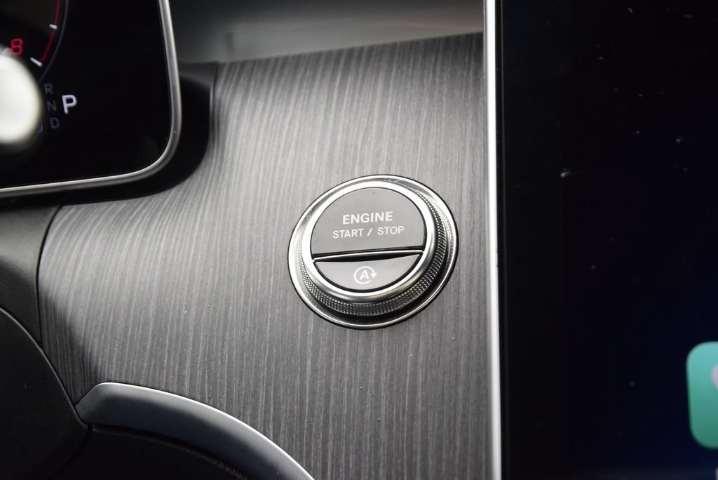 Certified 2026 Mercedes-Benz C 300 4MATIC Sedan image 31