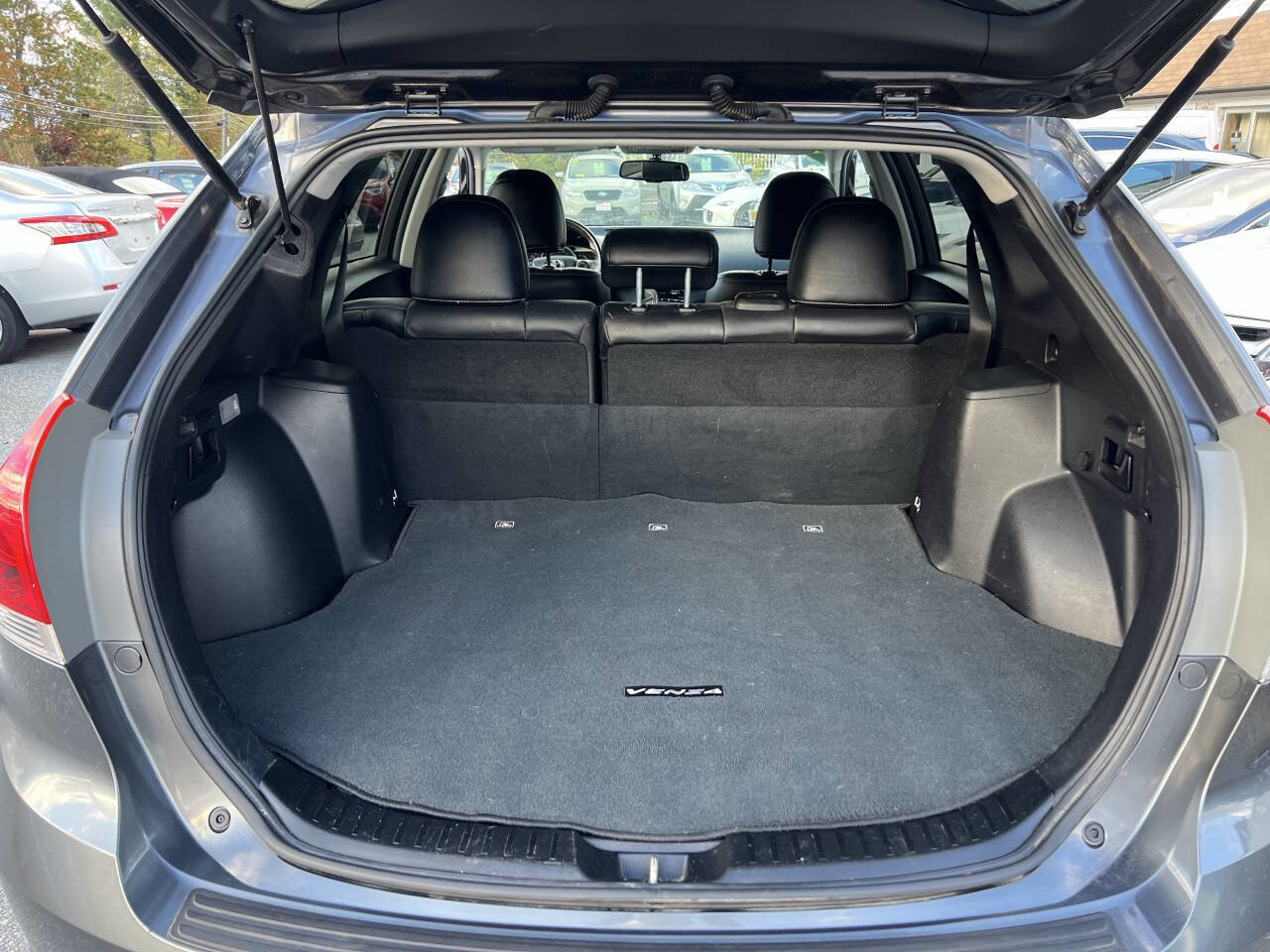 Used 2015 Toyota Venza XLE w/ XLE Premium Package image 16