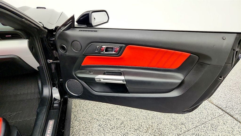 Used 2016 Ford Mustang GT Premium w/ Equipment Group 401A RWD image 26
