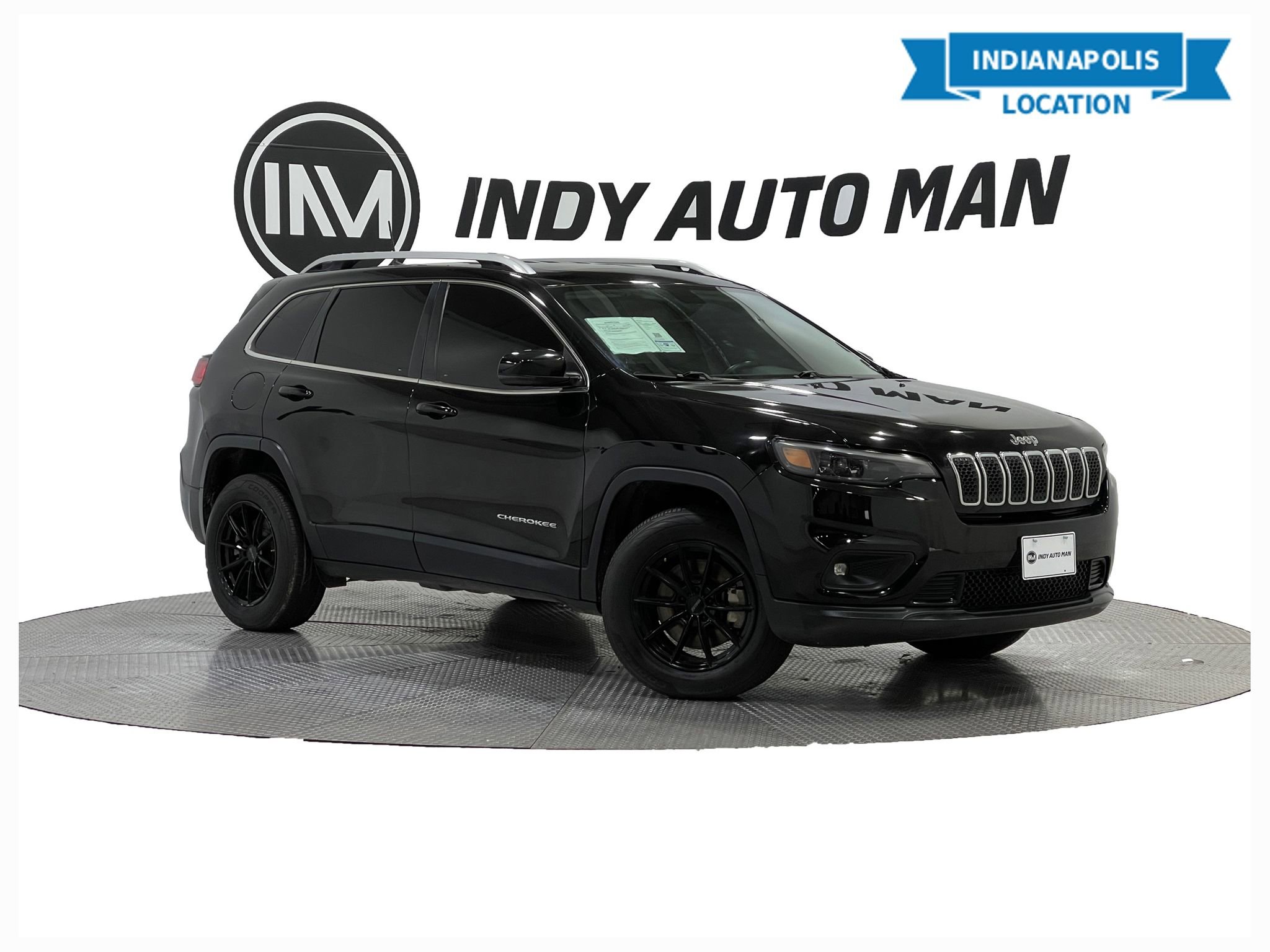 Used 2019 Jeep Cherokee Latitude Plus w/ Comfort/Convenience Group AWD/4WD image 1