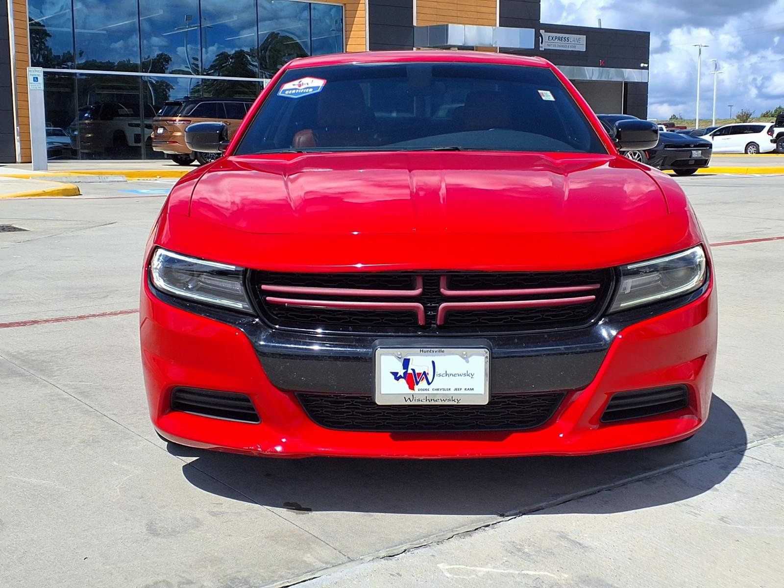 Used 2020 Dodge Charger SXT w/ Blacktop Package RWD image 4