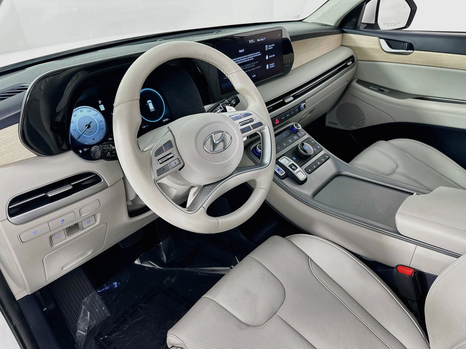 Used 2023 Hyundai Palisade Limited FWD image 9