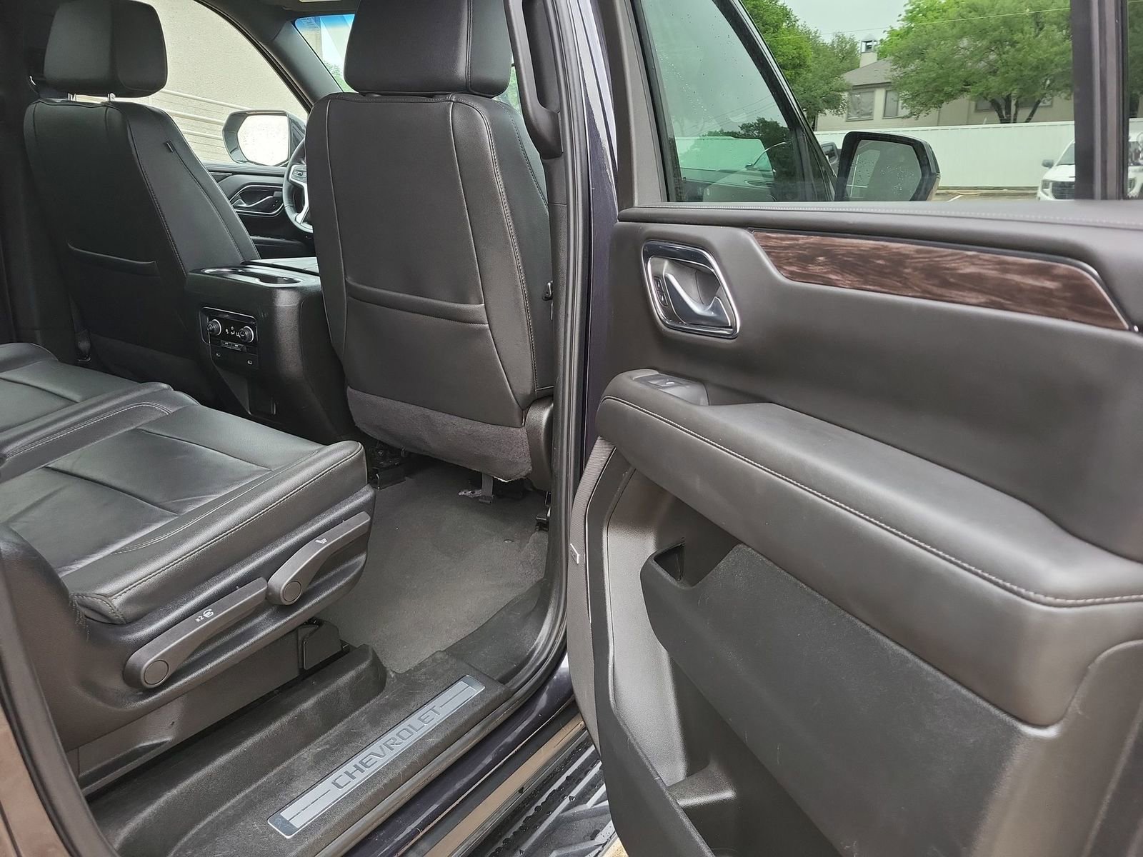 Certified 2024 Chevrolet Suburban LT image 26