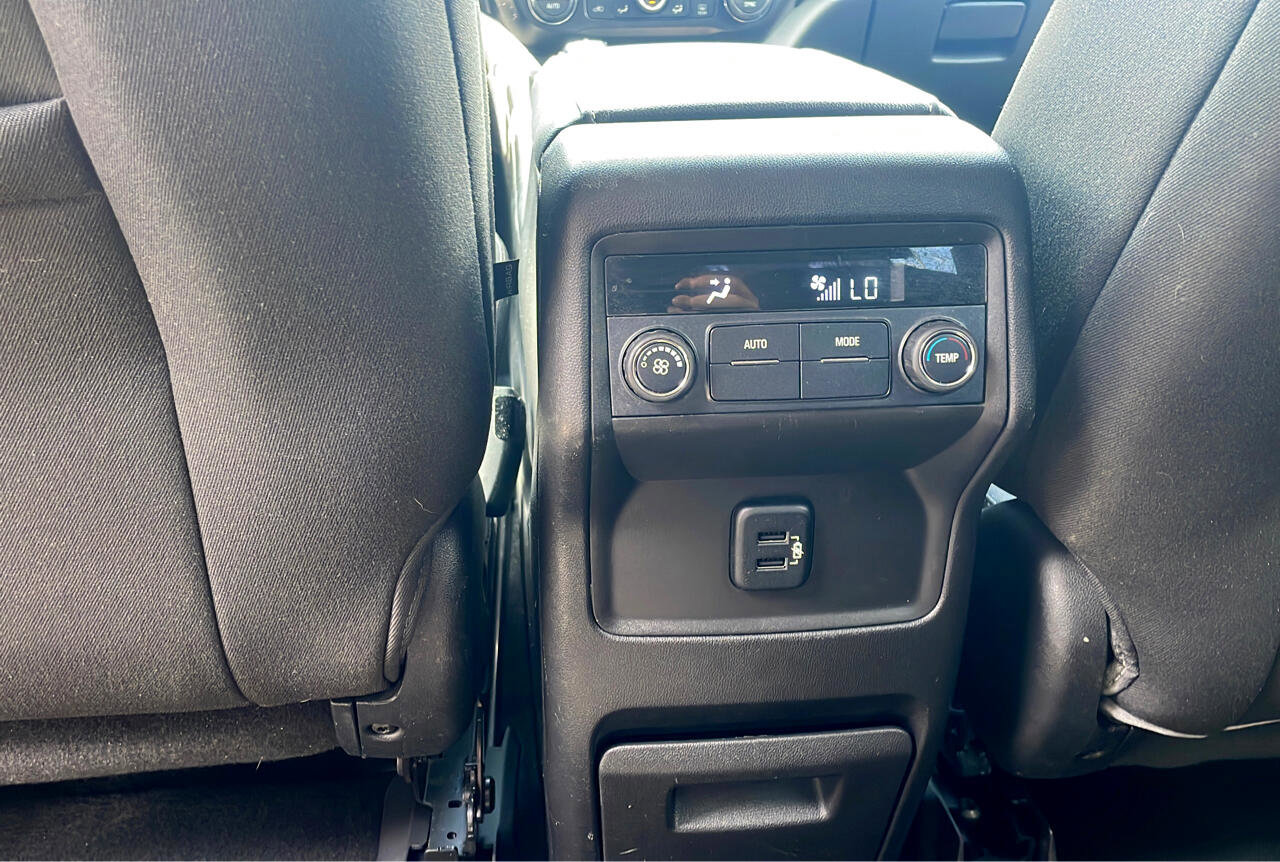 Used 2018 GMC Acadia SLE image 28