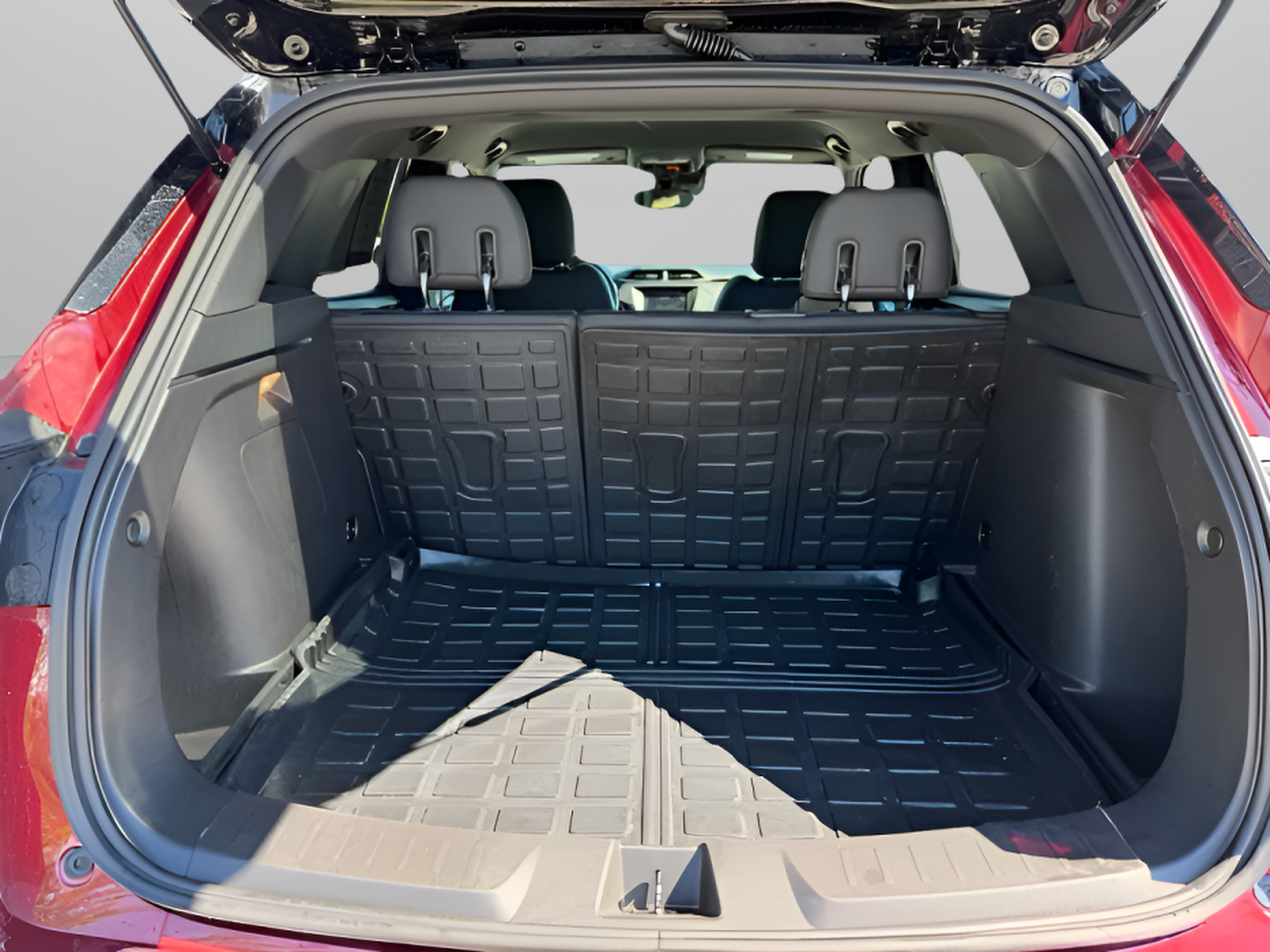 Used 2023 Chevrolet TrailBlazer RS FWD image 26