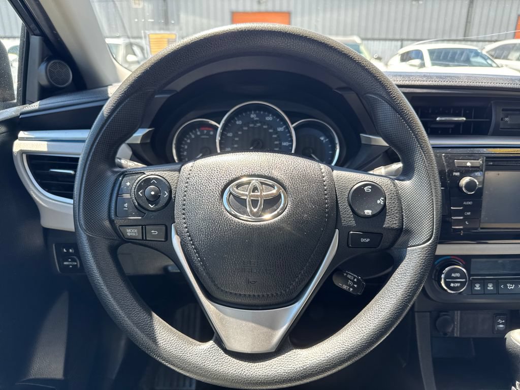 Used 2014 Toyota Corolla LE FWD image 14