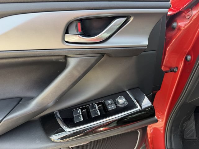 Certified 2022 MAZDA CX-9 Touring Plus AWD/4WD image 9
