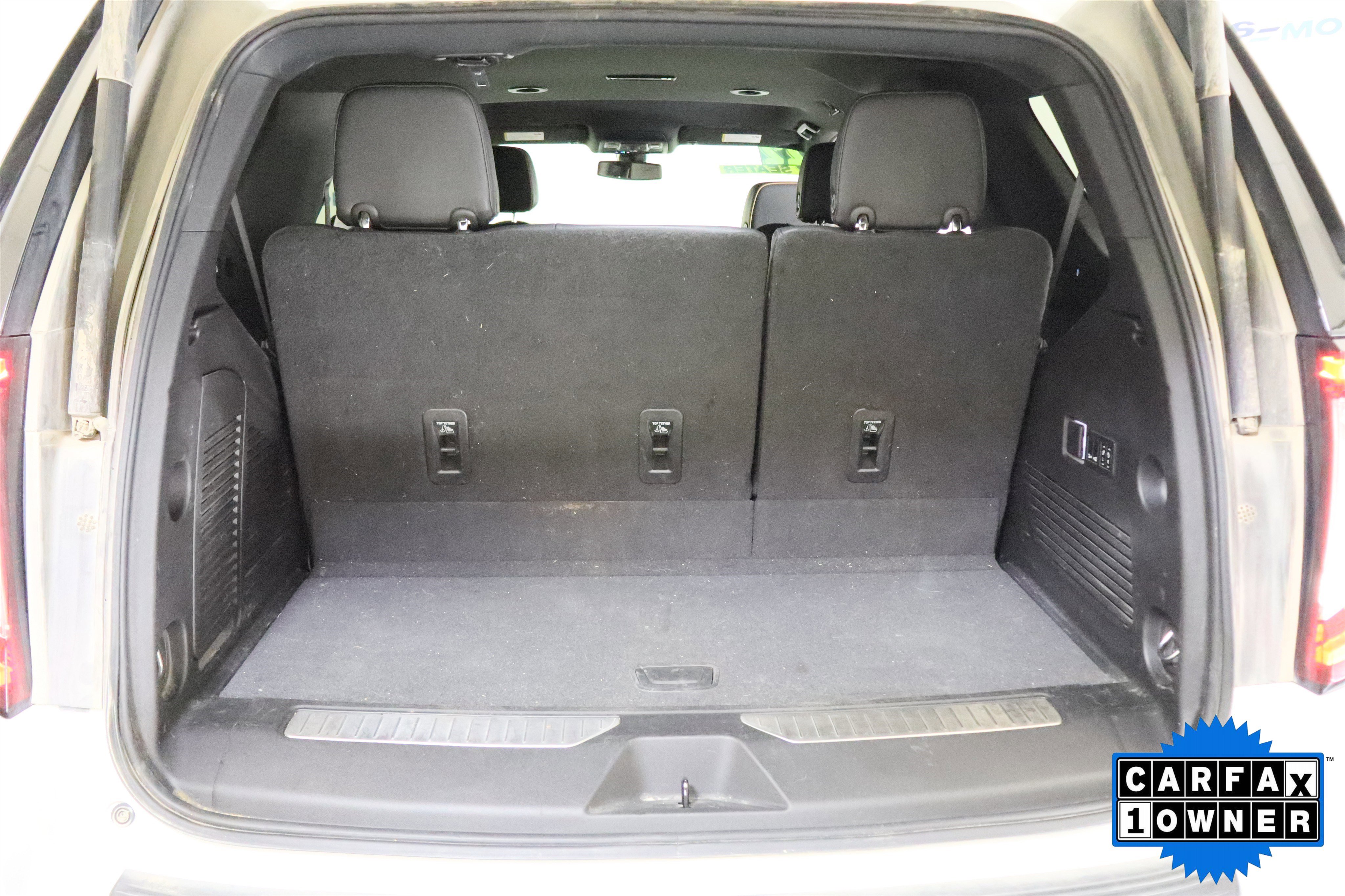 Used 2022 GMC Yukon AT4 w/ Technology Package image 9