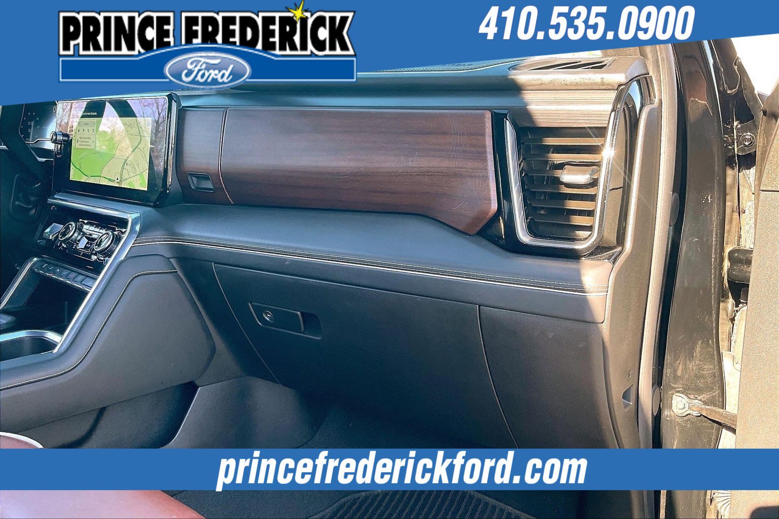 Used 2025 GMC Sierra 3500 Denali Ultimate image 15