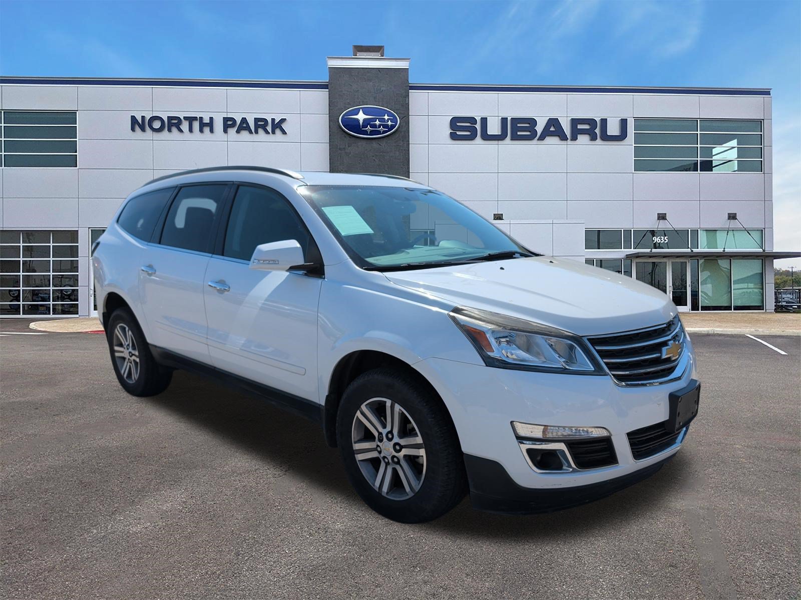 Used 2016 Chevrolet Traverse LT