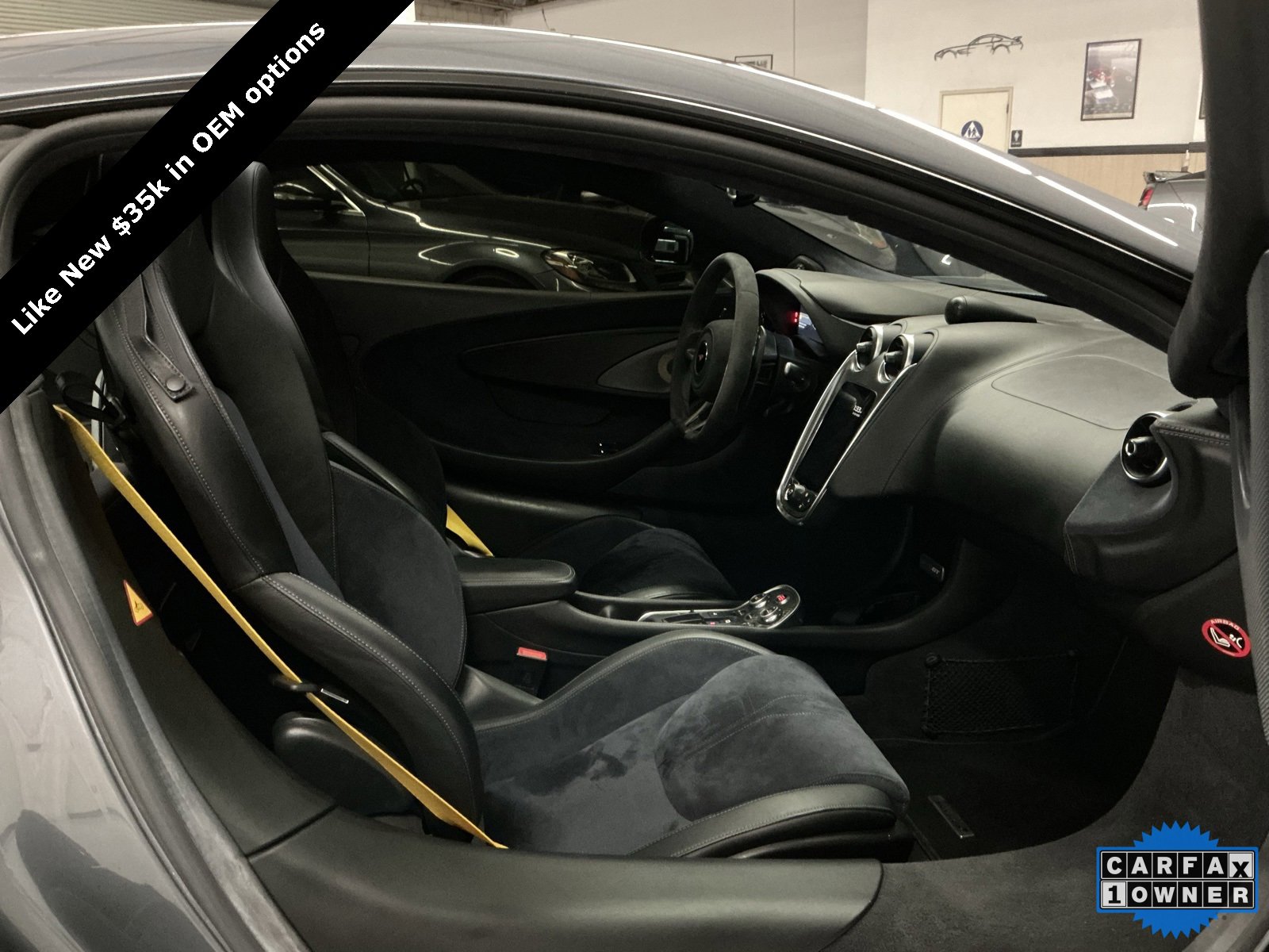 Used 2017 McLaren 570S image 15