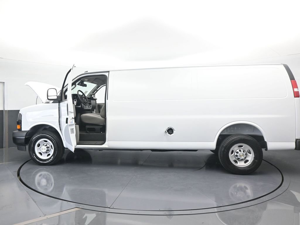 New 2025 Chevrolet Express 3500 Extended w/ Driver Convenience Package RWD image 67