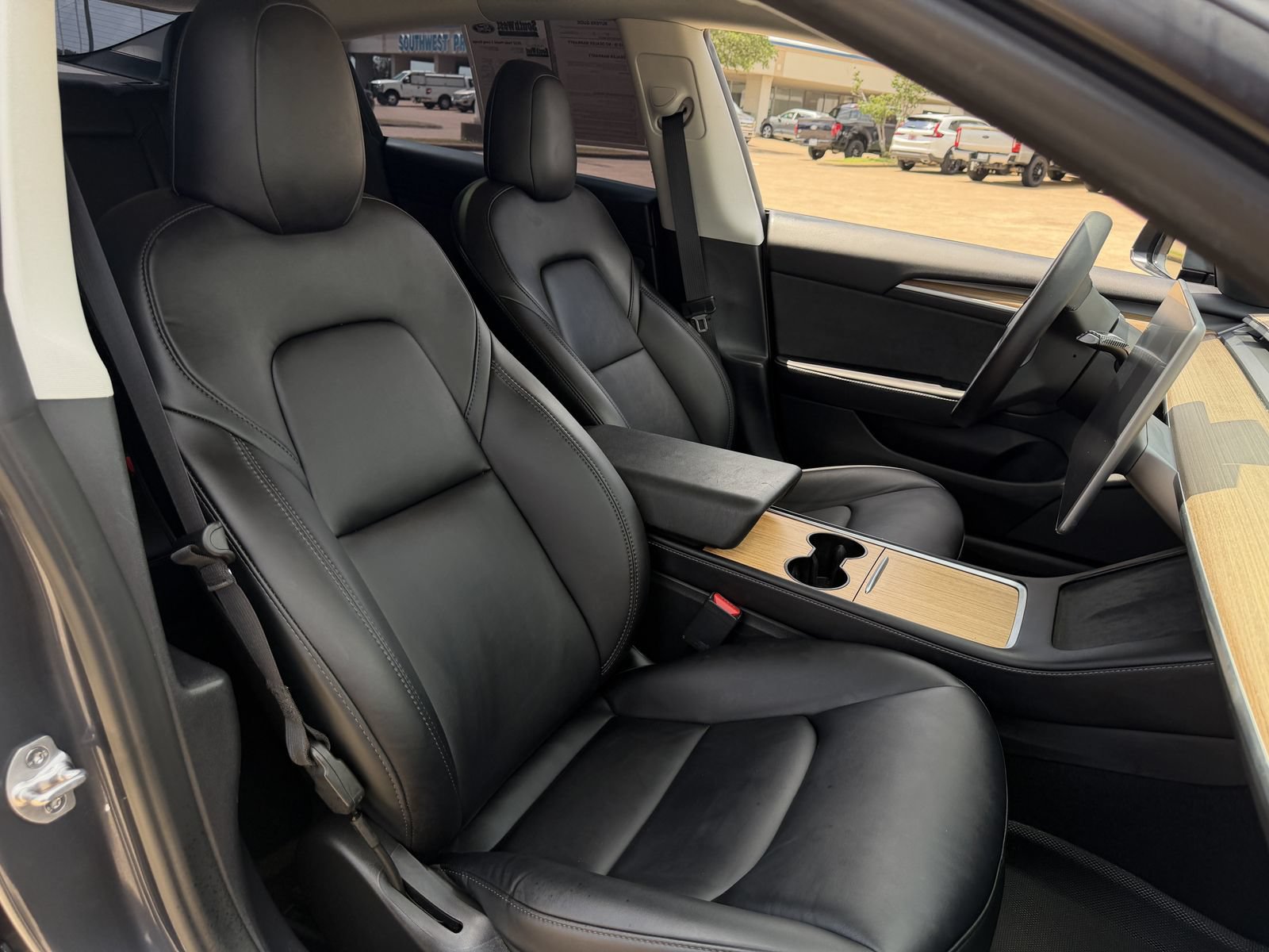 Used 2022 Tesla Model 3 Long Range AWD/4WD image 24