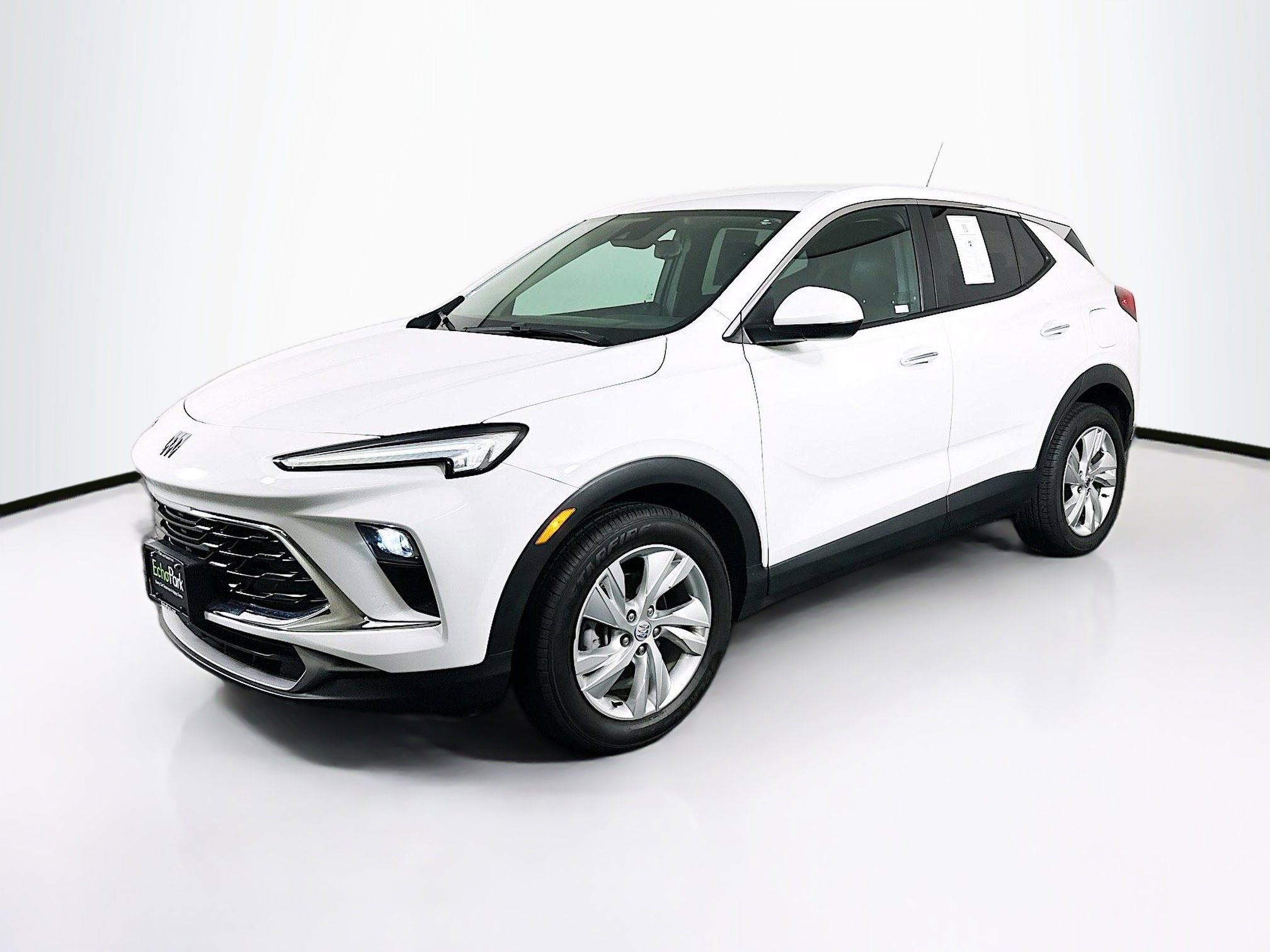 Used 2024 Buick Encore GX Preferred image 3
