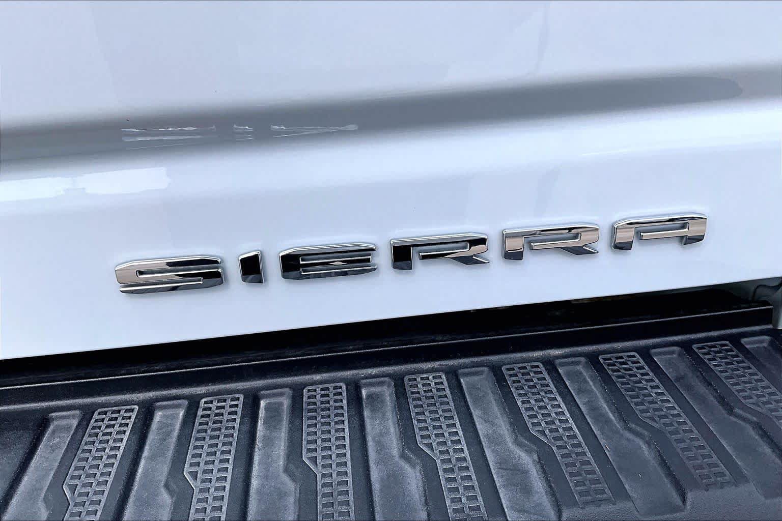 Used 2026 GMC Sierra 2500 Denali Ultimate AWD/4WD image 10