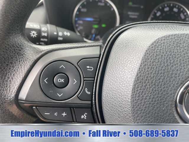 Used 2021 Toyota RAV4 XLE w/ Protection Package (TMS) AWD/4WD image 30