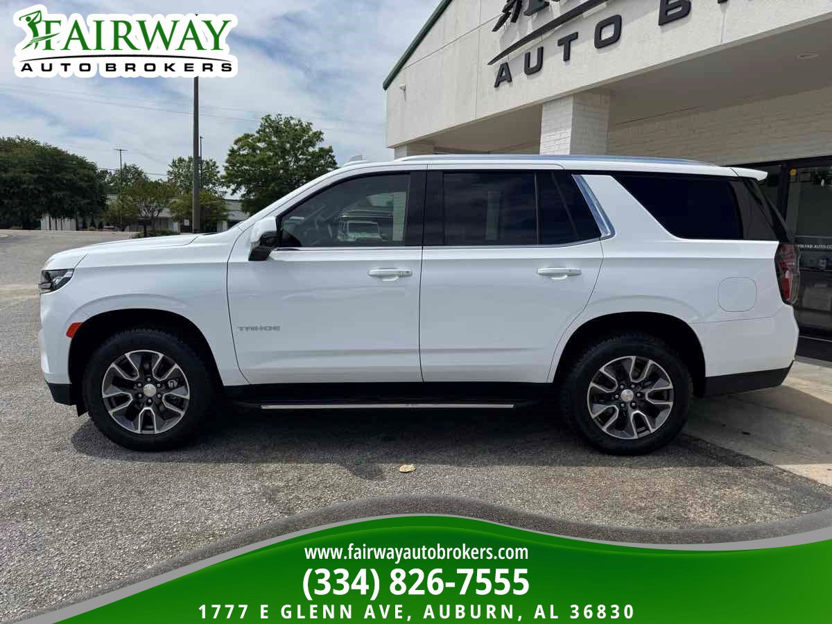 Used 2022 Chevrolet Tahoe LT w/ Luxury Package RWD image 8