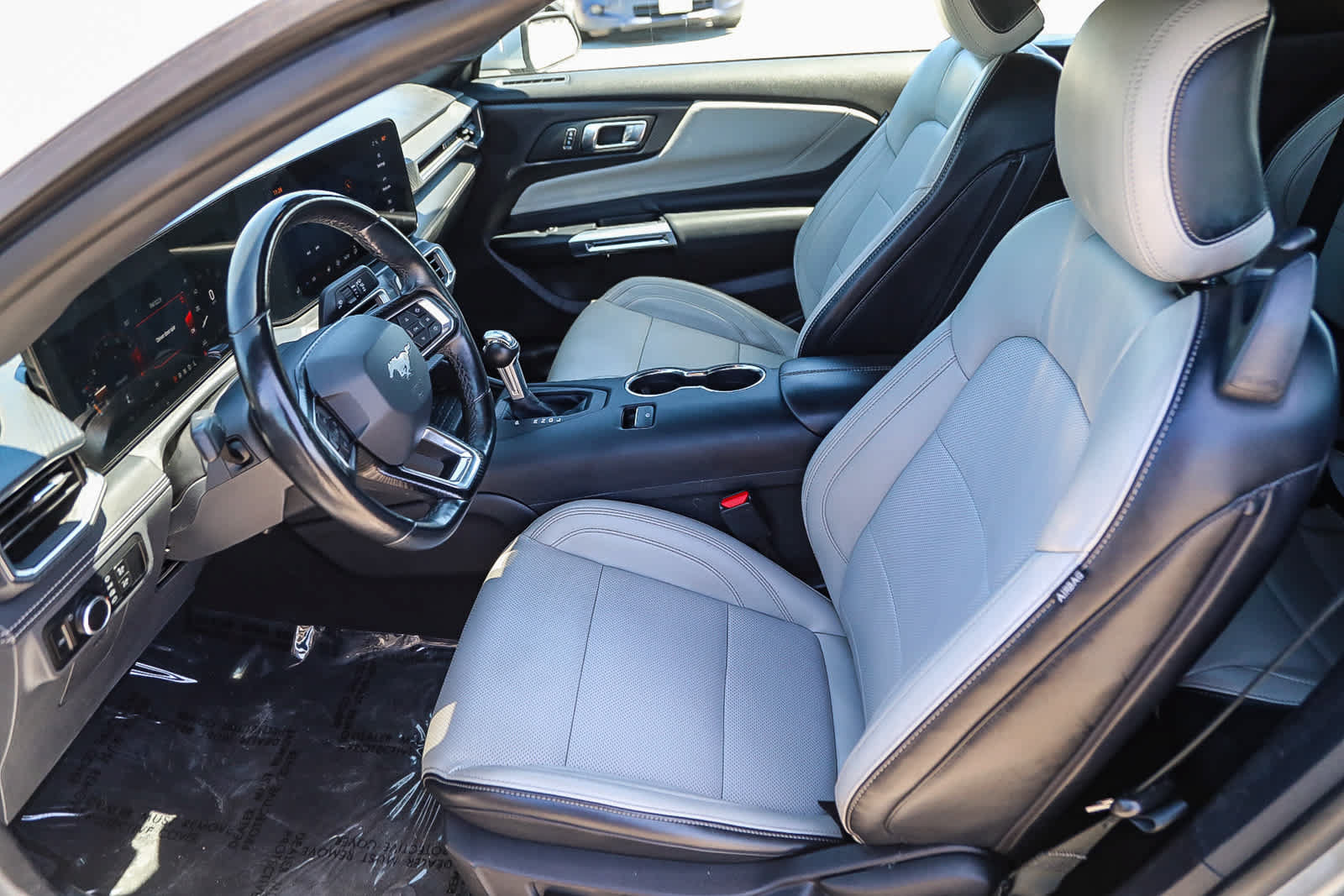 Used 2024 Ford Mustang Premium RWD image 18