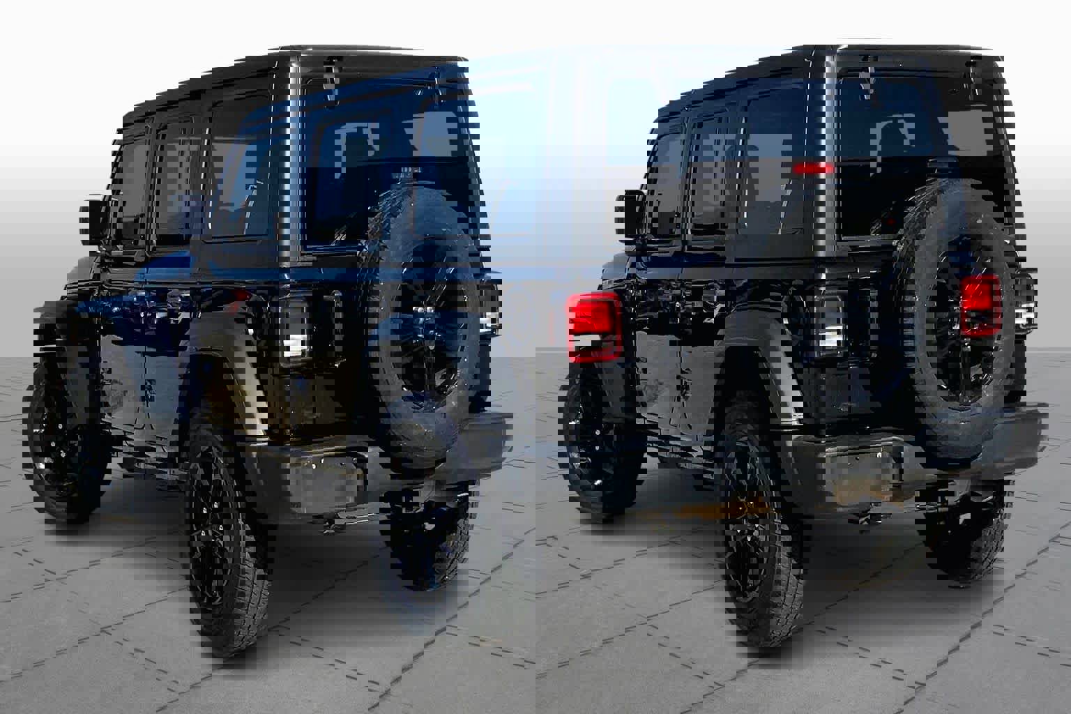 Used 2023 Jeep Wrangler Unlimited Sport image 12