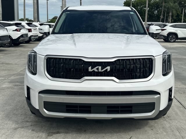Certified 2024 Kia Telluride LX FWD image 3