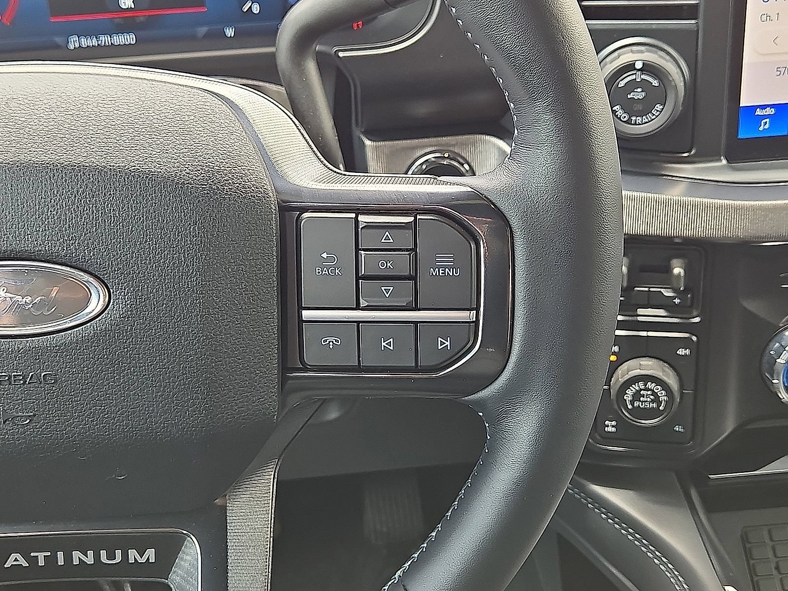 Used 2025 Ford F250 Platinum w/ Tremor Off-Road Package AWD/4WD image 21