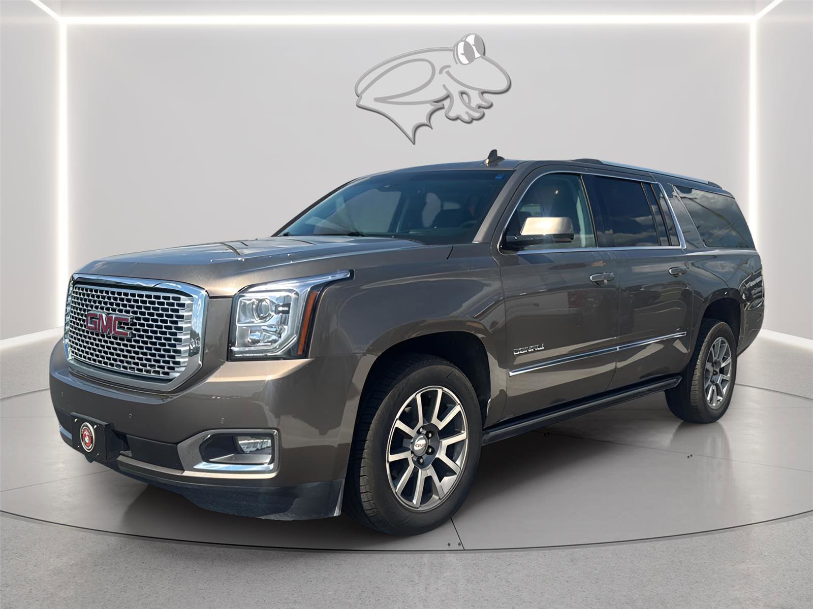 Used 2016 GMC Yukon XL Denali w/ Open Road Package image 2