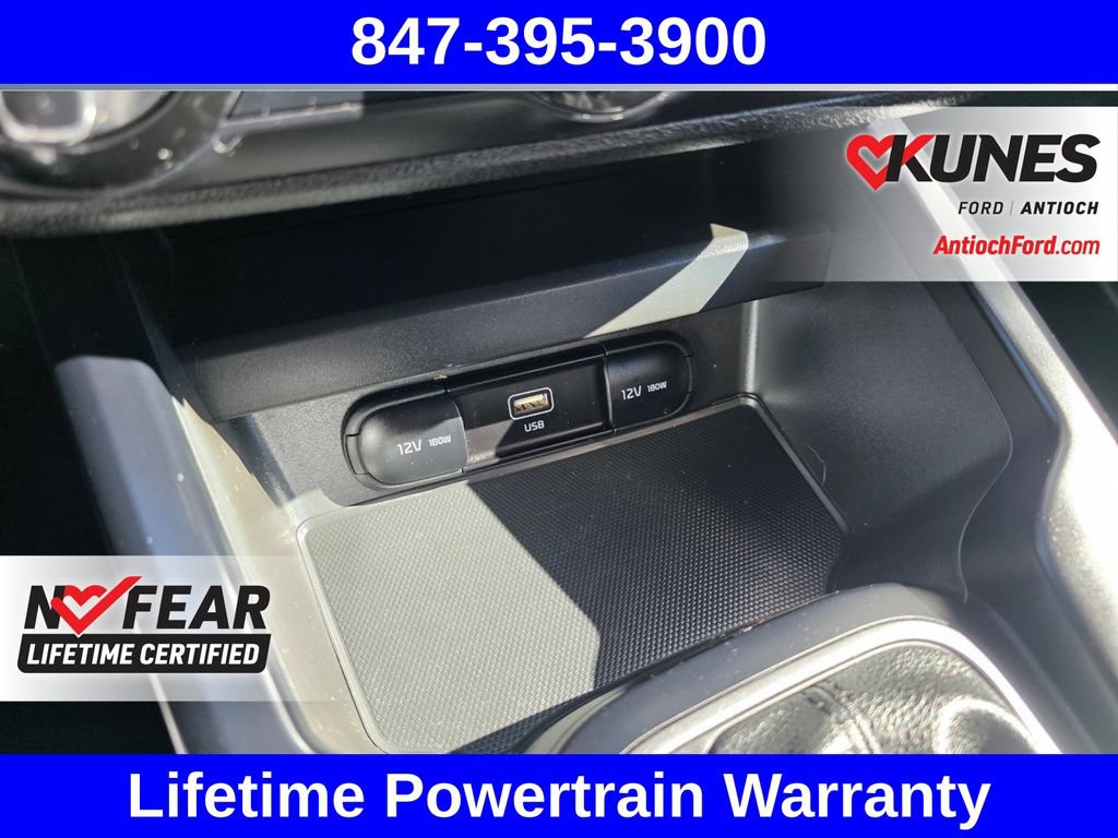 Used 2025 Kia Soul LX w/ LX Technology Package FWD image 51