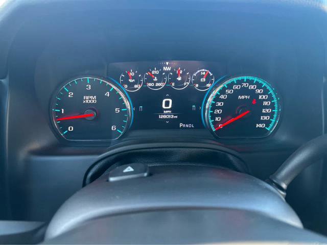 Used 2017 Chevrolet Suburban LT w/ LT Signature Package image 20