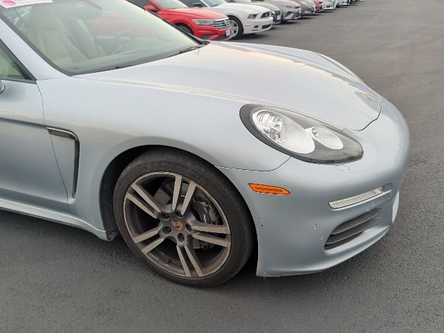 Used 2014 Porsche Panamera RWD image 21