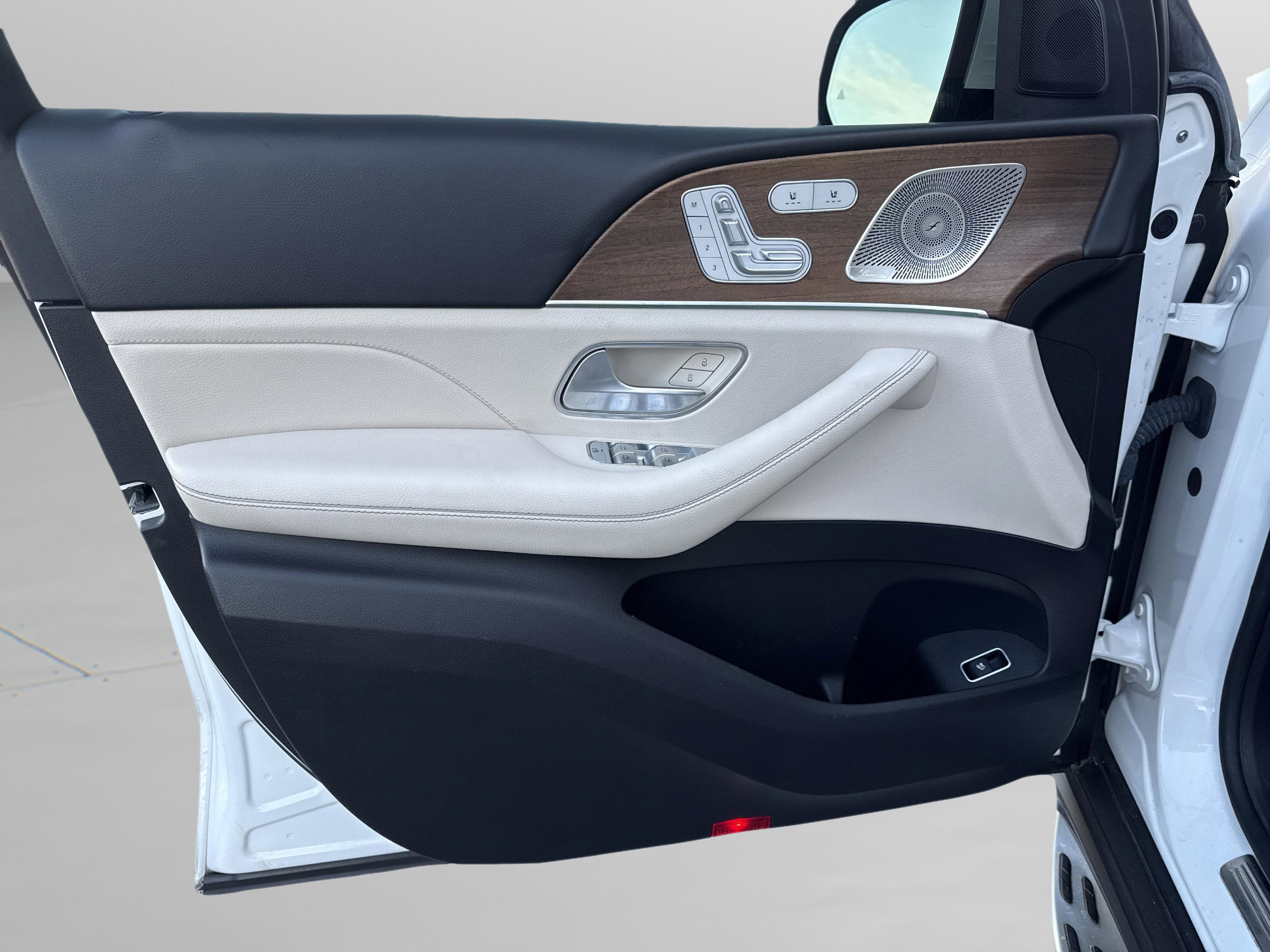 Used 2021 Mercedes-Benz GLE 350 image 19