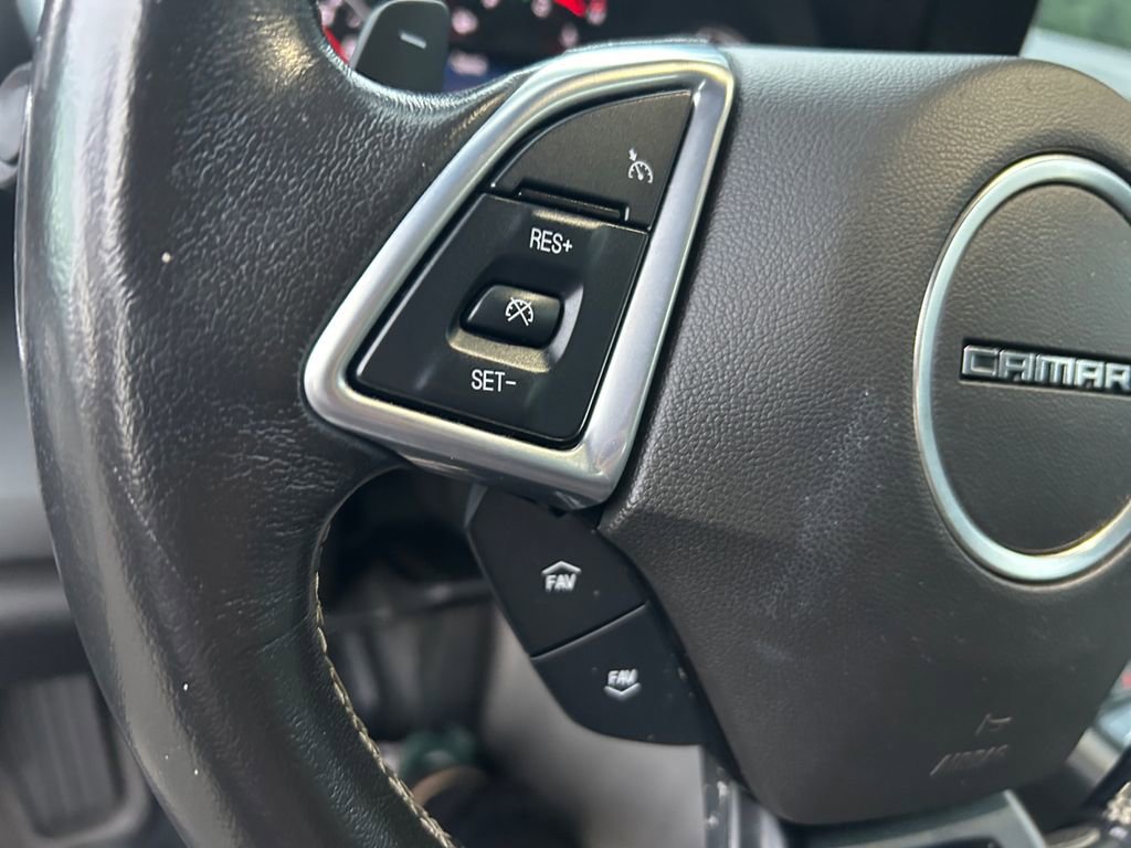 Used 2022 Chevrolet Camaro LT RWD image 17