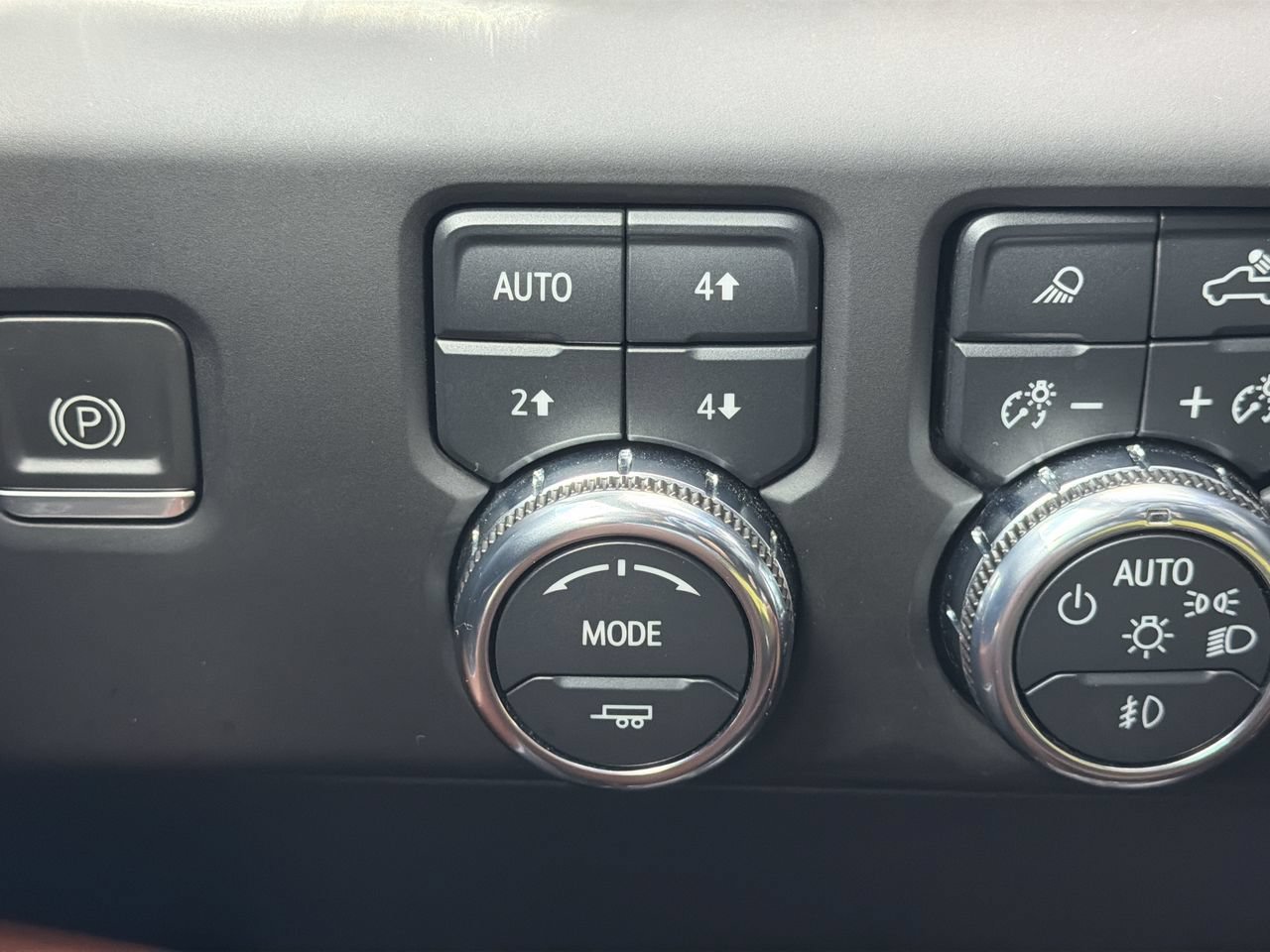 Used 2023 GMC Sierra 1500 Denali Ultimate AWD/4WD image 25