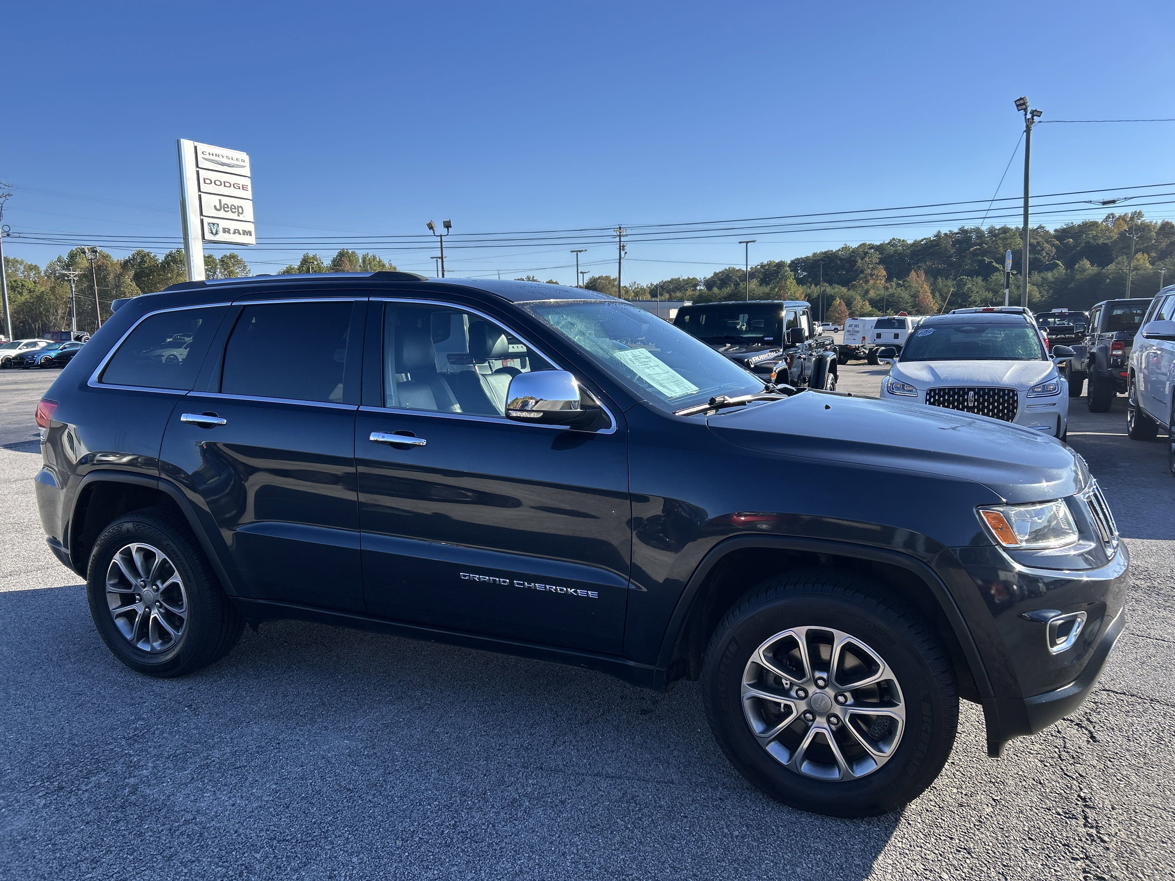 Used 2014 Jeep Grand Cherokee Limited AWD/4WD image 8