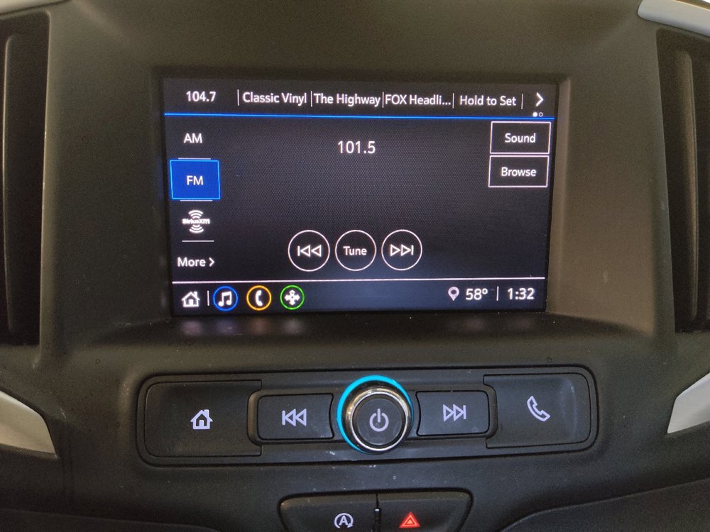 Used 2024 GMC Terrain SLE w/ Driver Convenience Package image 25