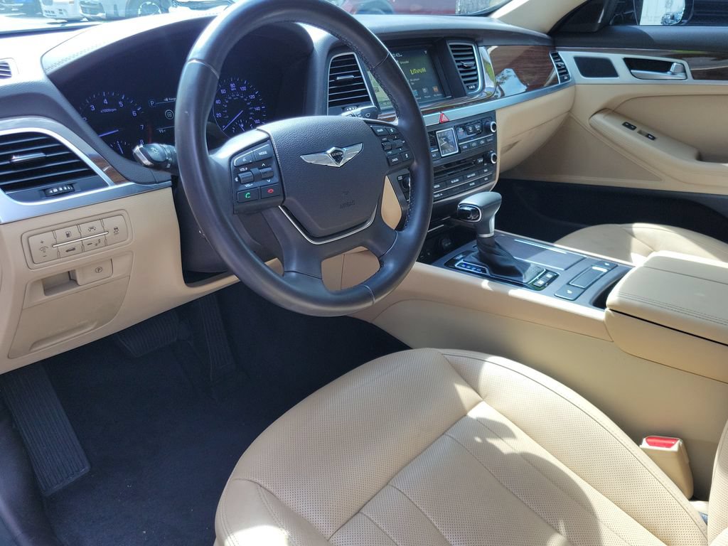 Used 2018 Genesis G80 3.8 RWD image 15