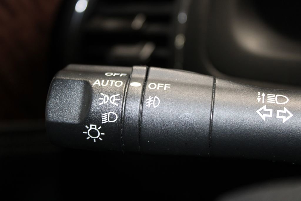 Used 2018 Nissan Armada Platinum w/ Captain Seat Package image 50