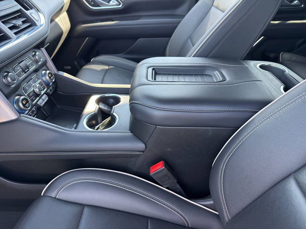 Used 2024 GMC Yukon XL SLT image 15