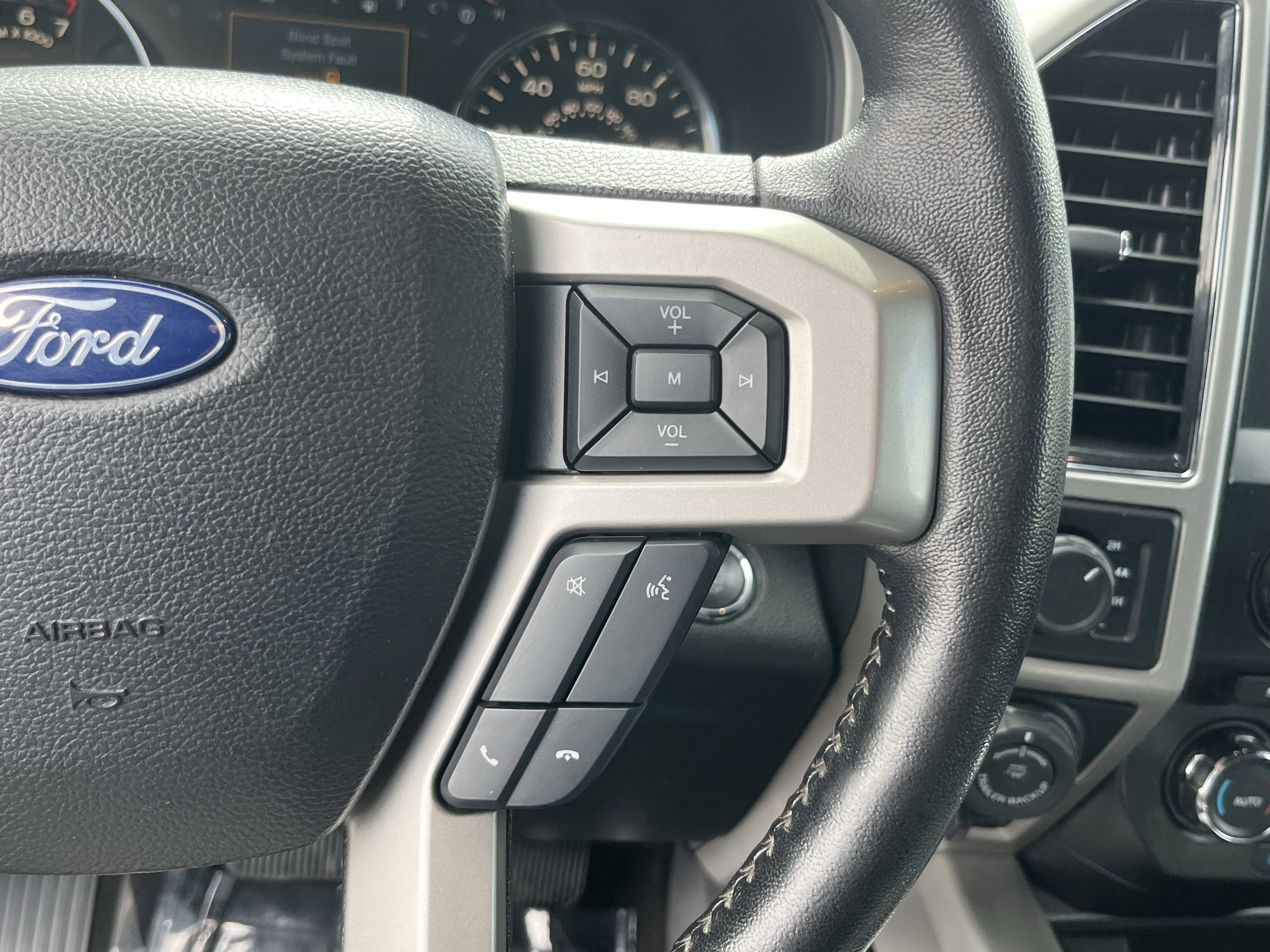 Used 2017 Ford F150 Lariat AWD/4WD image 21