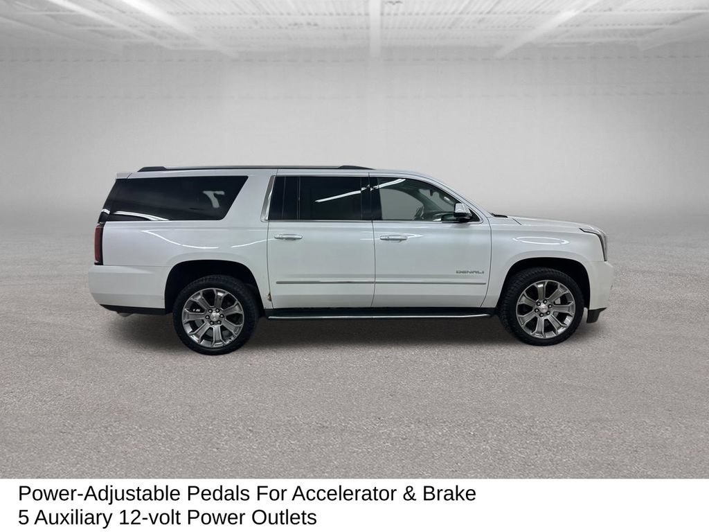 Used 2017 GMC Yukon XL Denali w/ Open Road Package AWD/4WD image 15