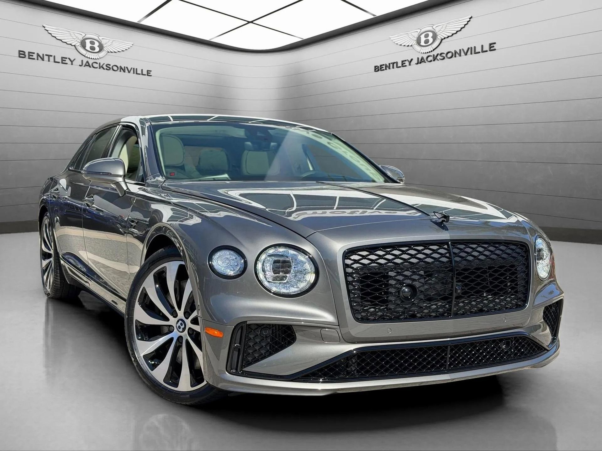 New 2026 Bentley Flying Spur Plug-In Hybrid AWD/4WD 360° Tour