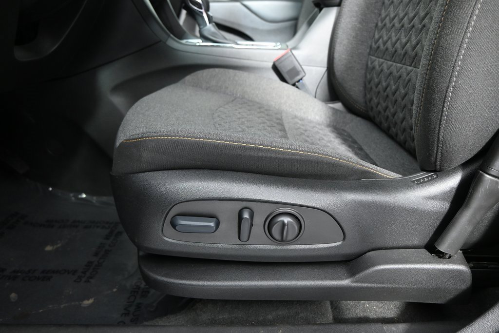 Used 2023 Chevrolet Equinox LT image 22