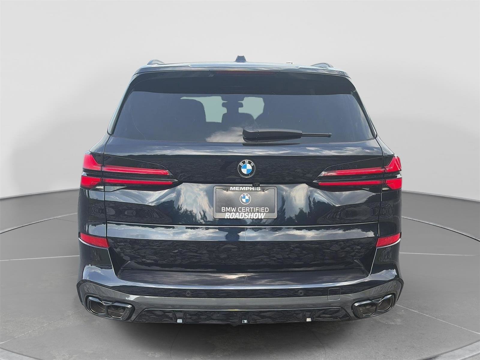 Certified 2025 BMW X5 M60i AWD/4WD image 4