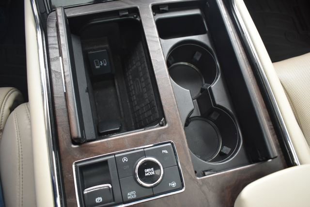 Used 2020 Lincoln Navigator L Reserve w/ Luxury Package image 39