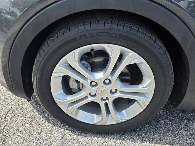 Used 2021 Chevrolet Bolt LT FWD image 9