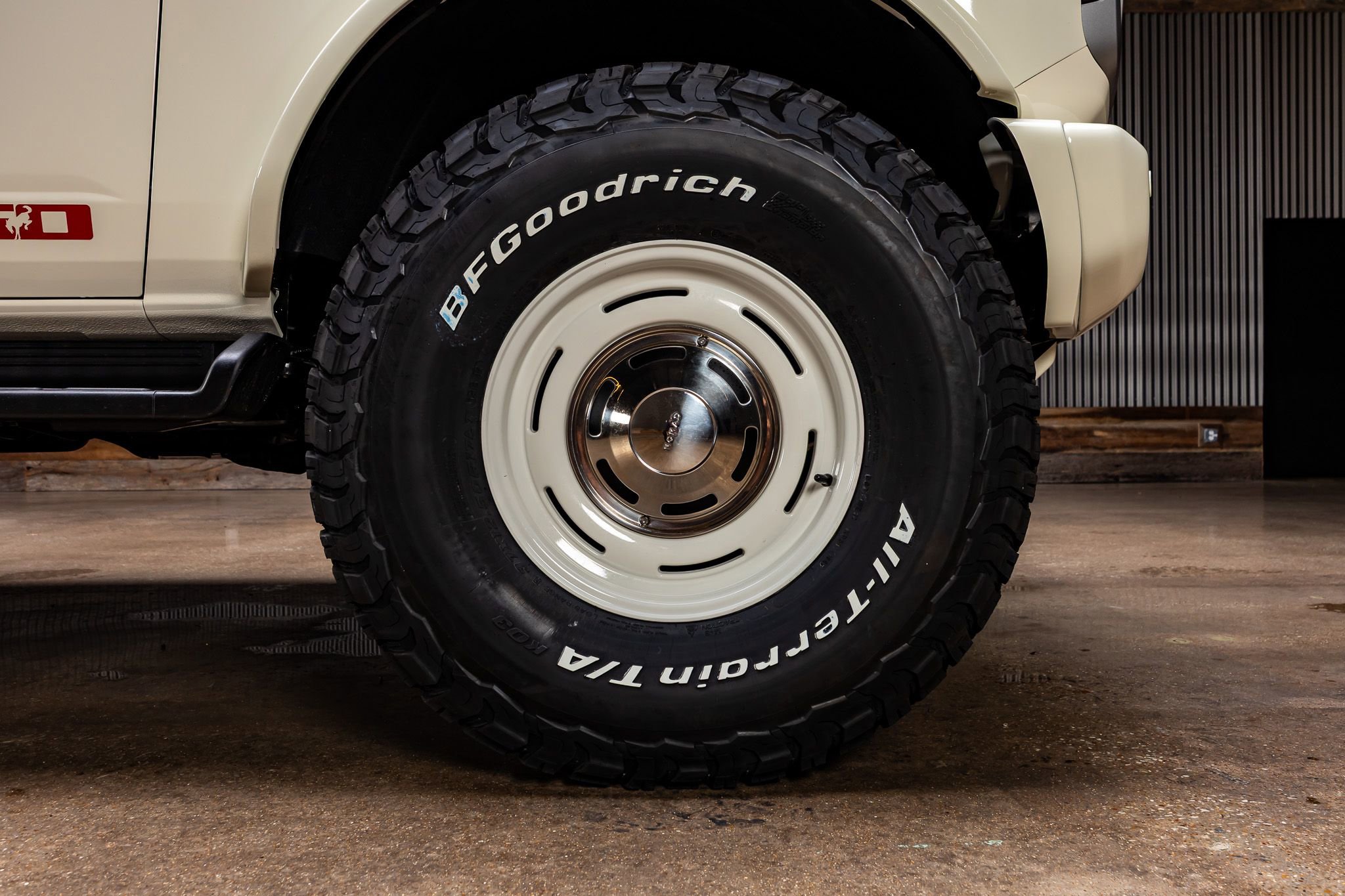 Used 2026 Ford Bronco Outer Banks AWD/4WD image 12